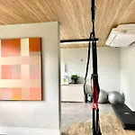 V1702 - Sua Casa Em Sp | 3 Pessoas | Metro Perto