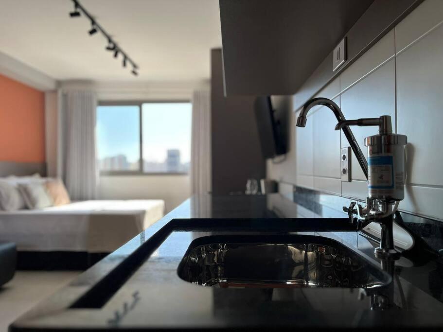 V1702 - Sua Casa Em Sp | 3 Pessoas | Metro Perto São Paulo